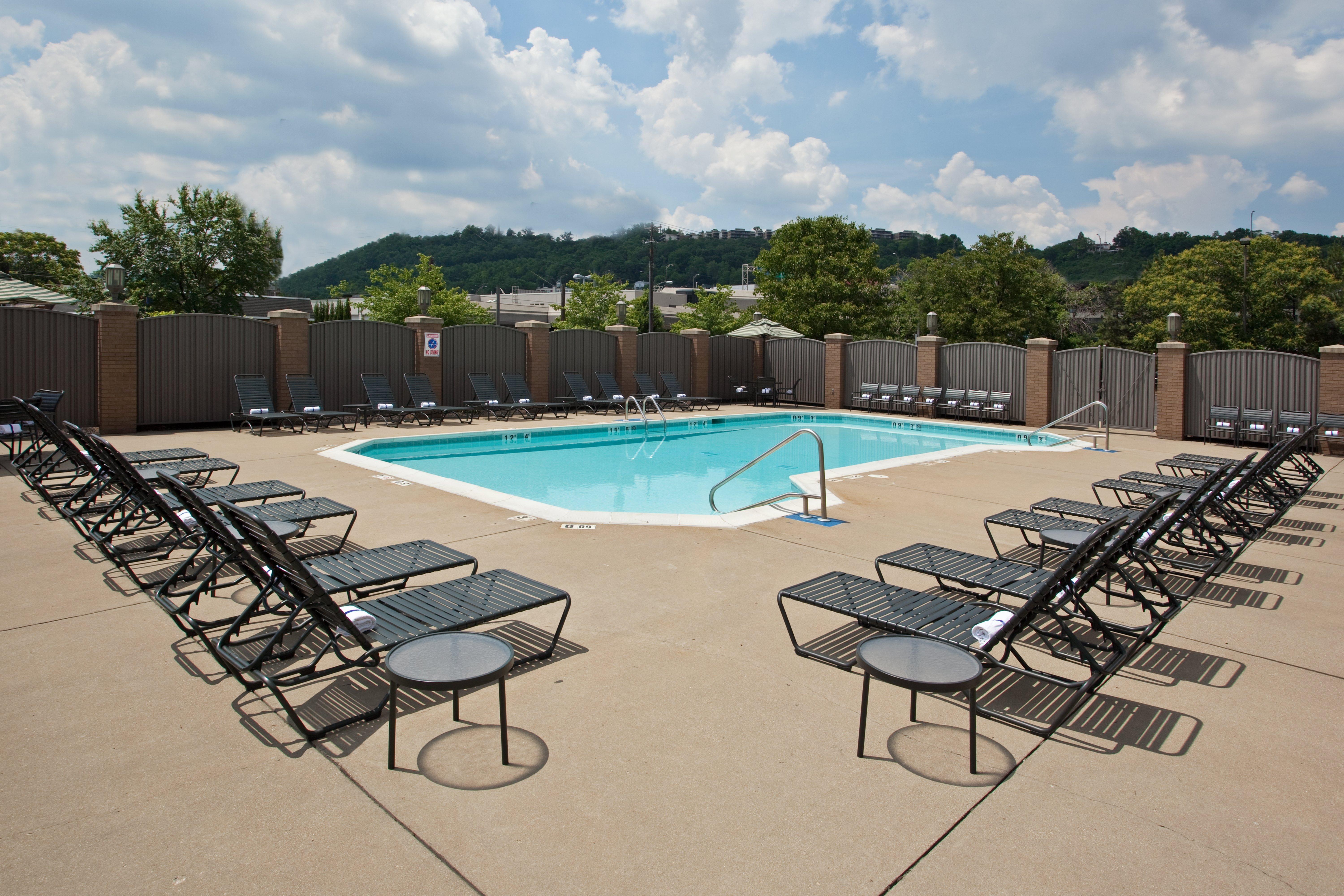 Holiday Inn Cincinnati-Riverfront By Ihg Covington Eksteriør bilde